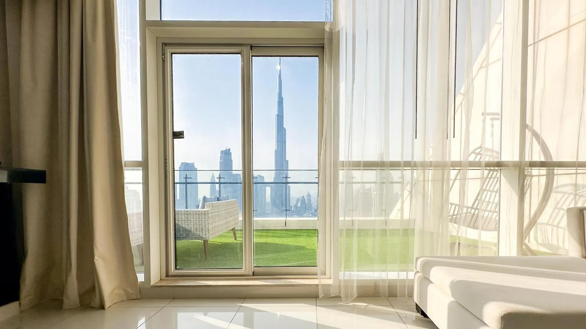Panoramic Burj Khalifa View Luxury 1Br Penthouse Apartment Dubai